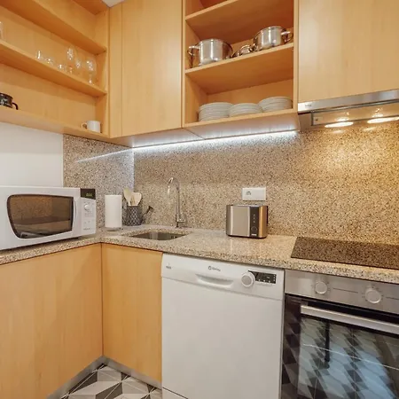 Aliados Suites By Homing Penzion