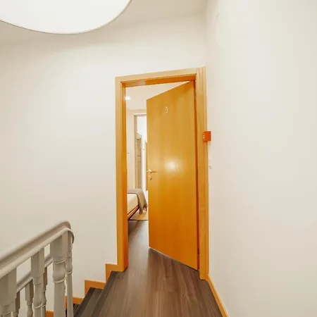 Casa de hóspedes Aliados Suites By Homing